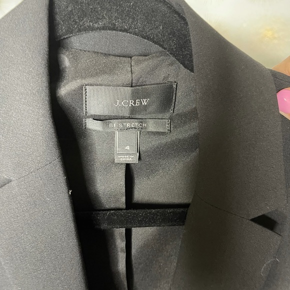 J.crew bi-stretch black classic blazer size 4. Like new condition - Picture 3 of 3